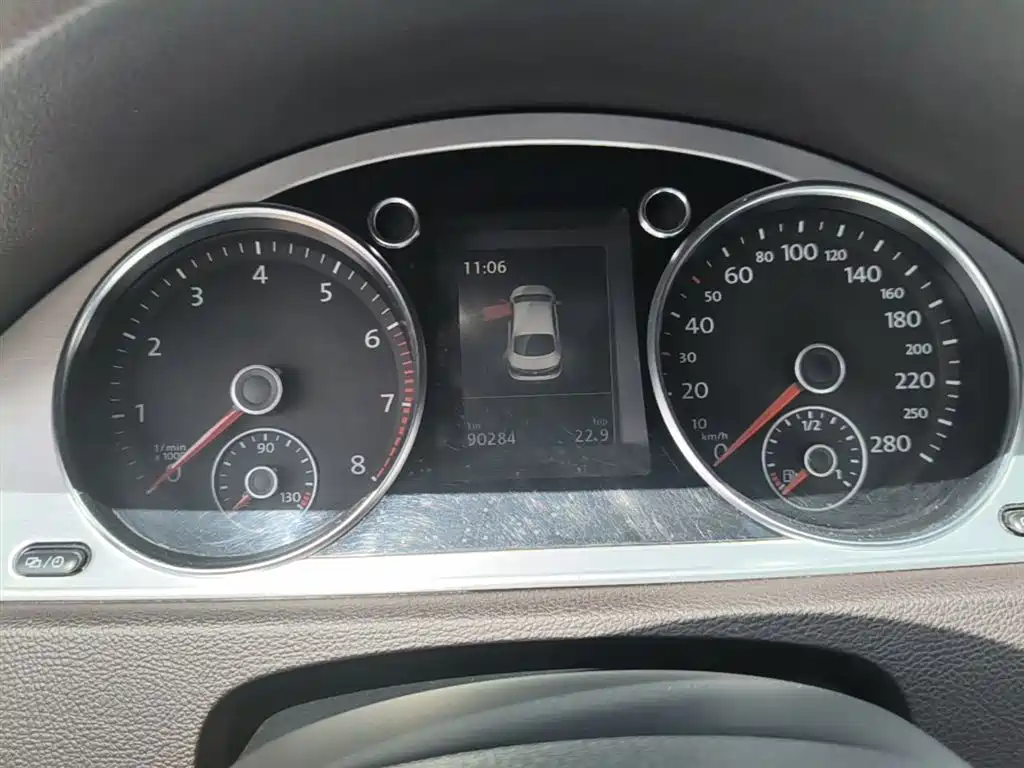 FAW-Volkswagen CC 2018 1.8TSI luxury model купить на сайте DeffCars