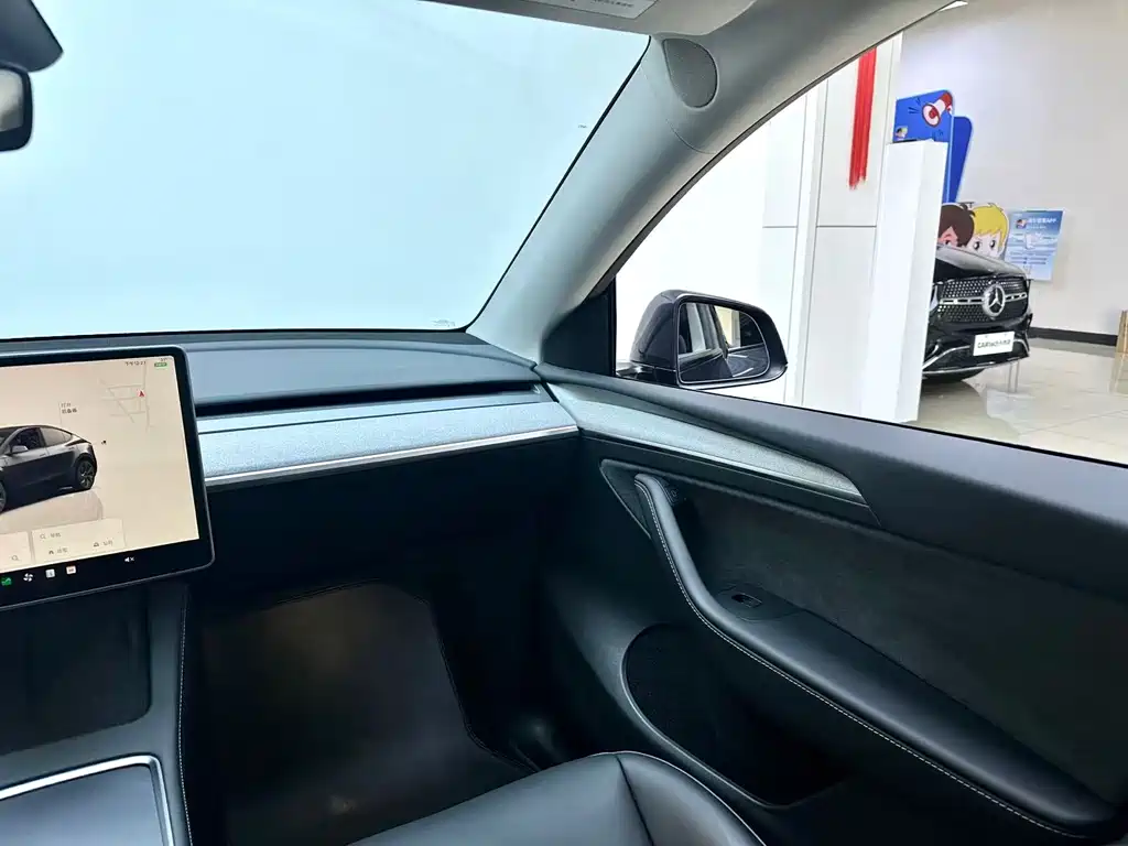Model Y 2024 rear-wheel drive купить на сайте DeffCars