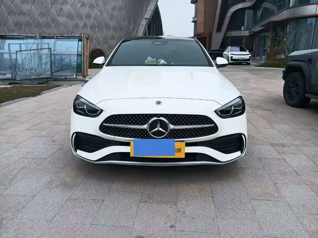Mercedes-Benz C-Class 2024 facelift C 260 L sports version купить на сайте DeffCars
