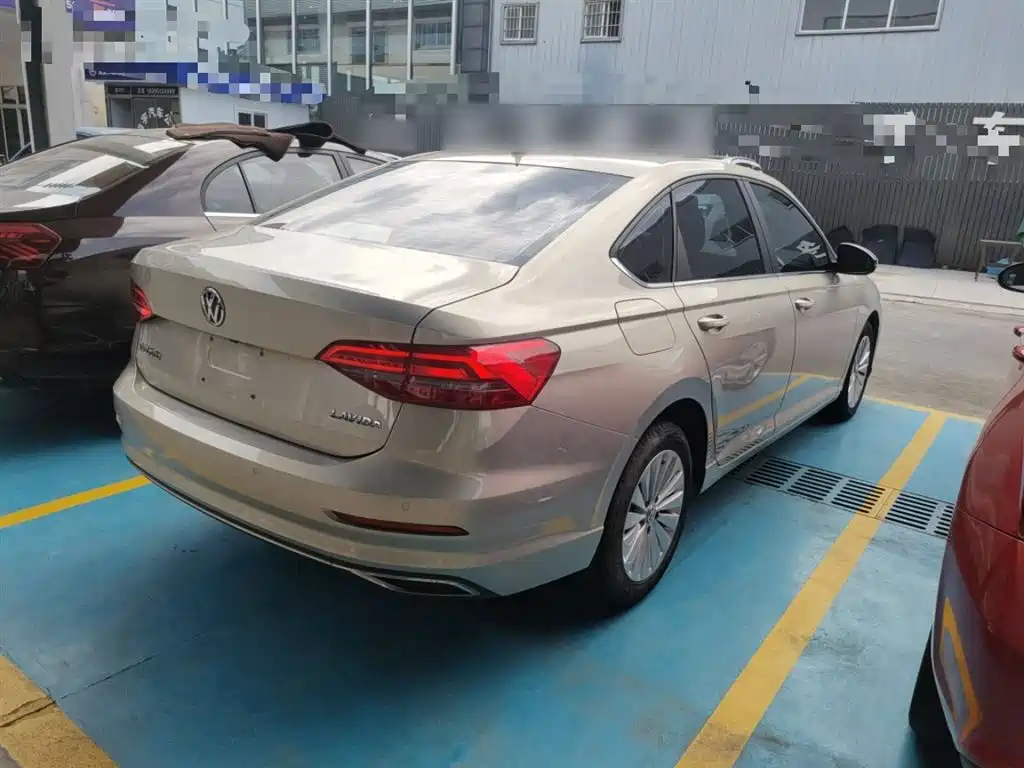 Lavida 2019 1.5L automatic comfort version National VI купить на сайте DeffCars