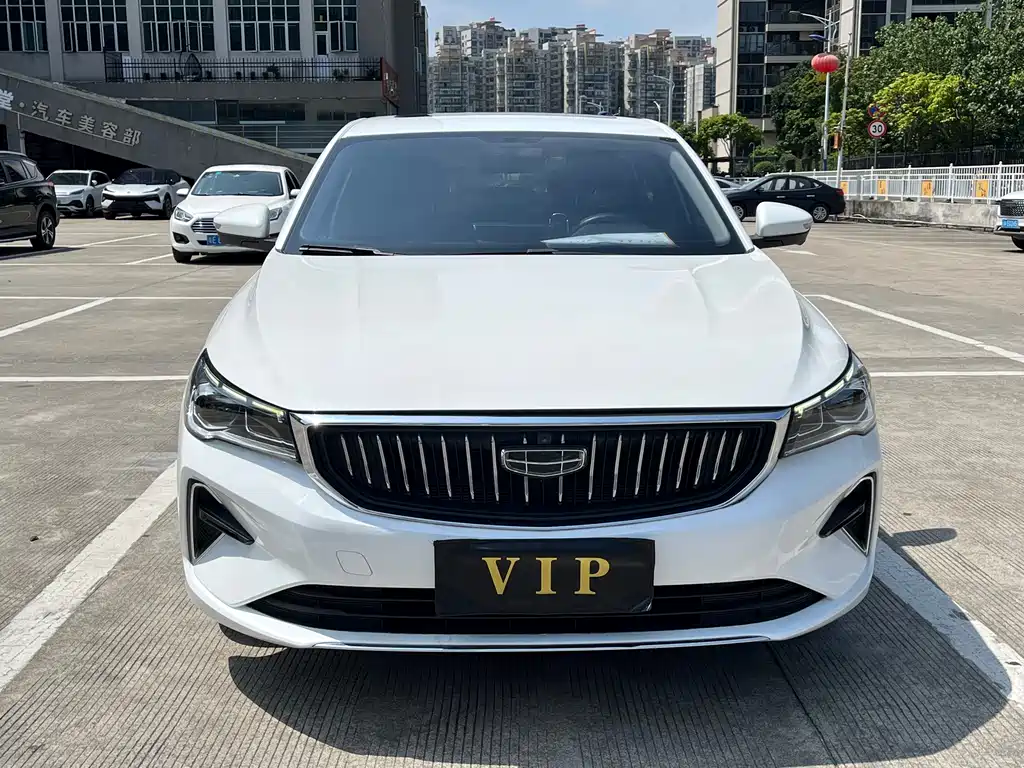 Emgrand 2022 4th generation 1.5L CVT premium model купить на сайте DeffCars