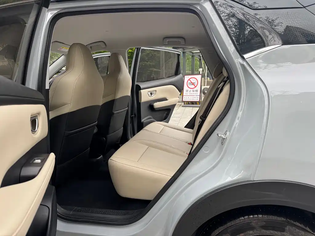 Wuling Bingo PLUS 2024 330km five-seater version купить на сайте DeffCars