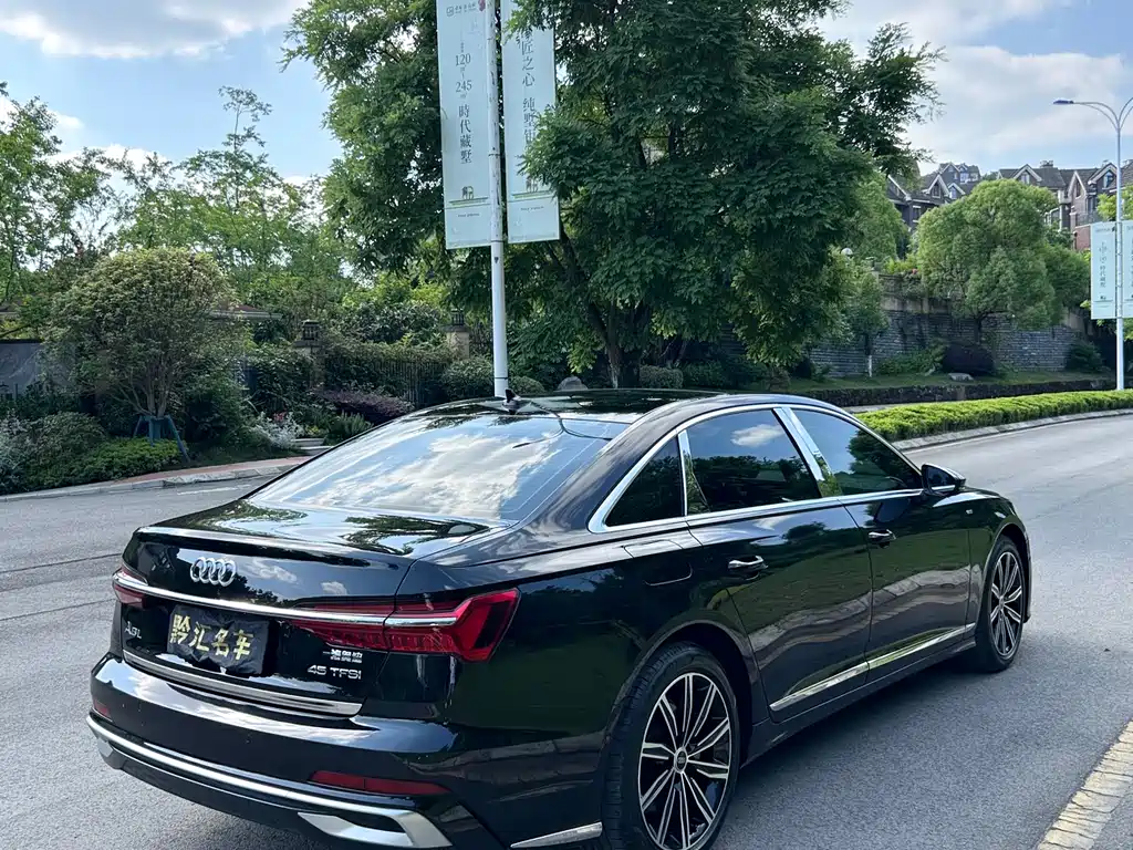 Audi A6L 2024 45 TFSI Premium Dynamic Model купить на сайте DeffCars