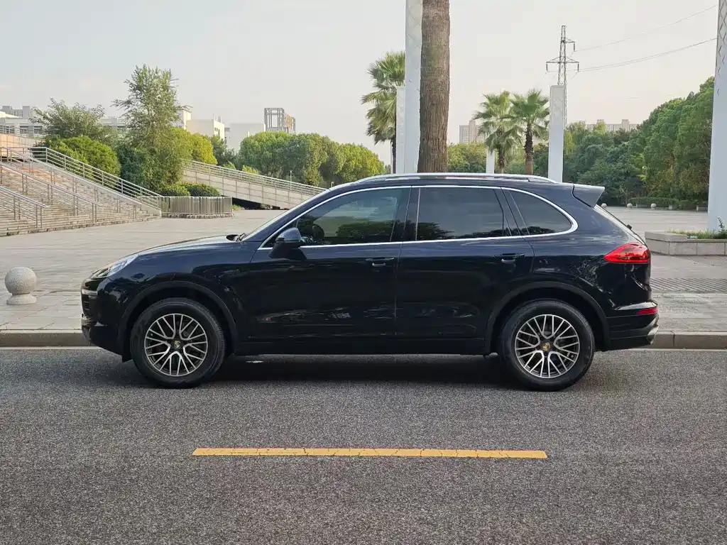 Cayenne 2015 Cayenne 3.0T купить на сайте DeffCars