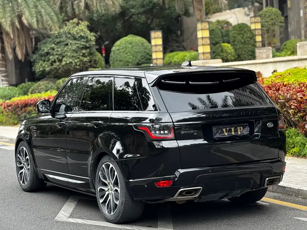 Range Rover Sport 2021 3.0 L6 Black Edition купить на сайте DeffCars