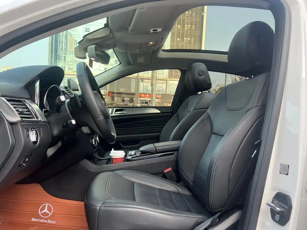 Mercedes-Benz GLE Coupe 2017 GLE 320 4MATIC Coupe SUV купить на сайте DeffCars