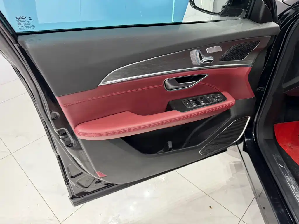 Jietu X70 PLUS 2022 model 1.5T CVT mountain 7 seats купить на сайте DeffCars