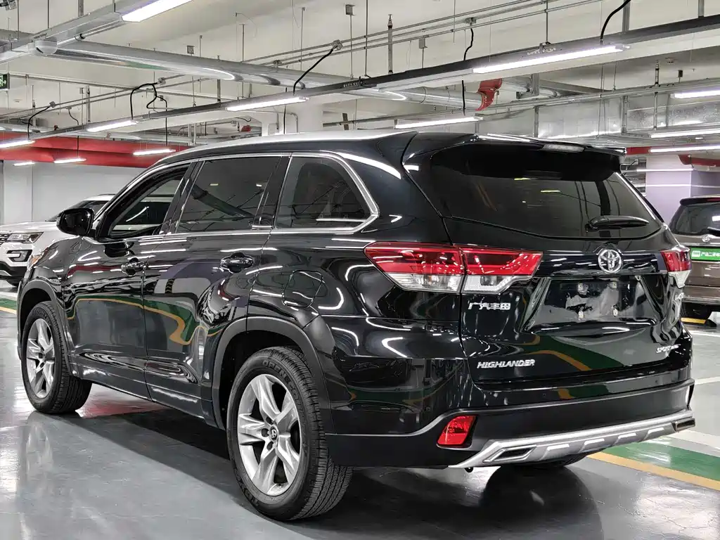 Highlander 2021 2.0T two-wheel drive luxury version 7 seats купить на сайте DeffCars