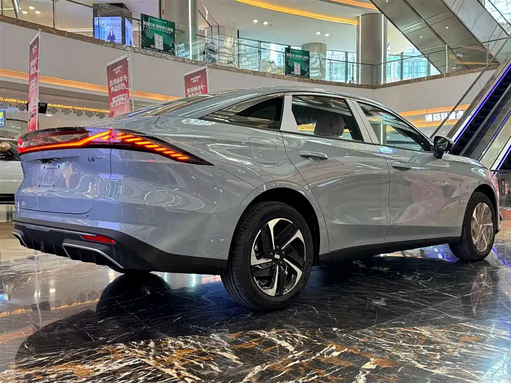 Galaxy L6 2025 EM-i 140km Discovery+ Edition купить на сайте DeffCars