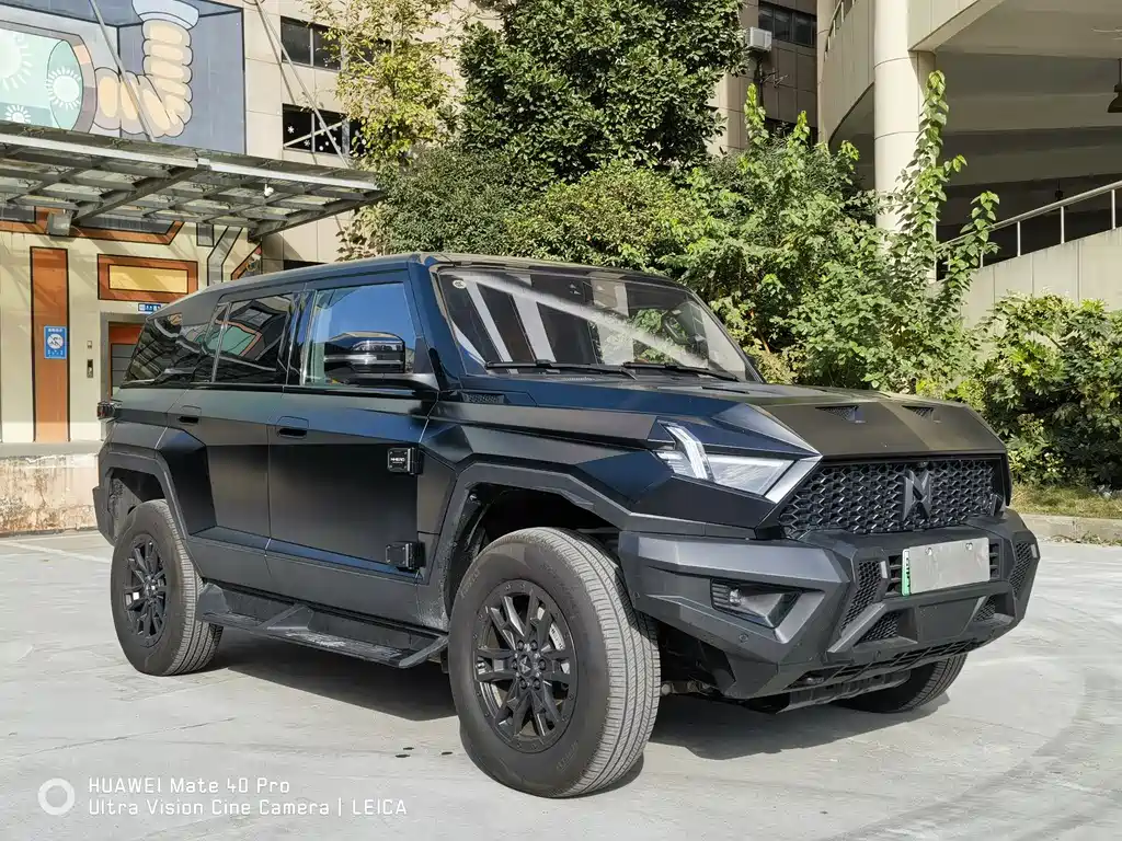 Warrior 917 2023 extended range basic version купить на сайте DeffCars