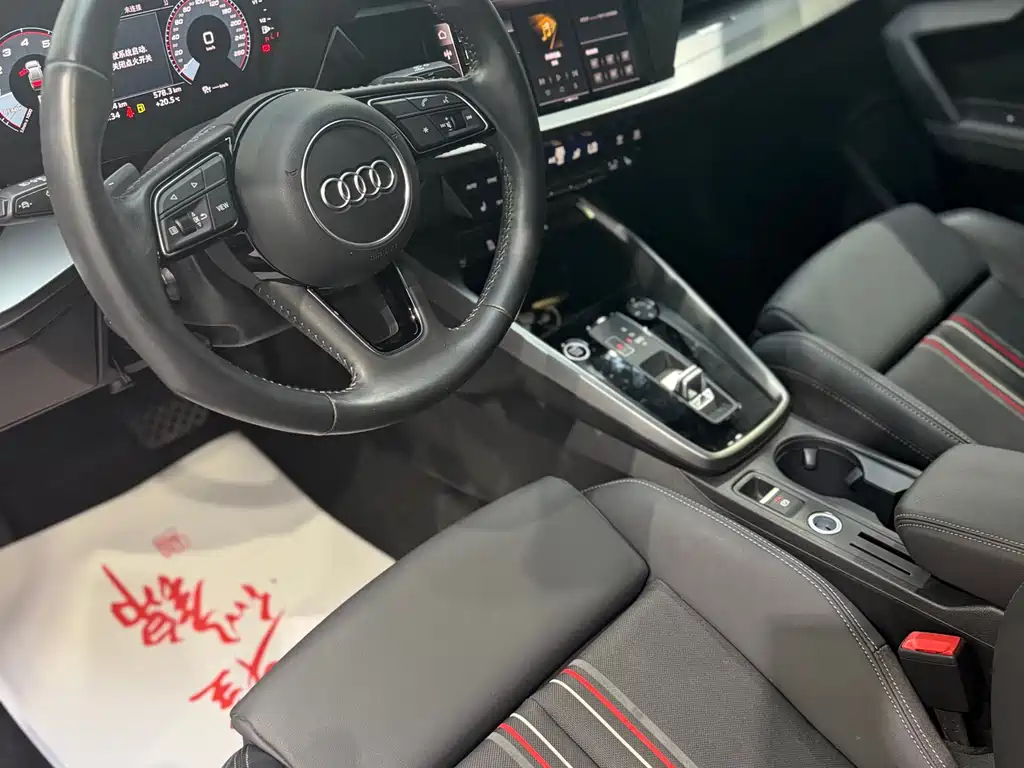Audi A3 2022 A3L Limousine 35 TFSI Fashion Sporty купить на сайте DeffCars