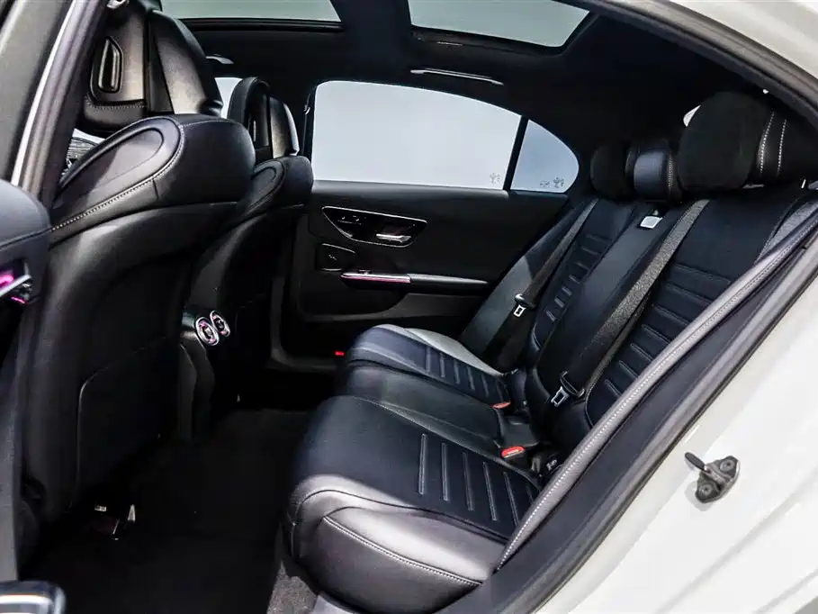 Mercedes-Benz C-Class 2022 facelift C 260 L sports version купить на сайте DeffCars