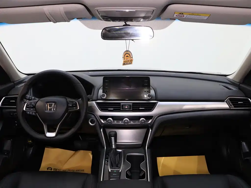Accord 2018 260TURBO Premium Edition National V купить на сайте DeffCars