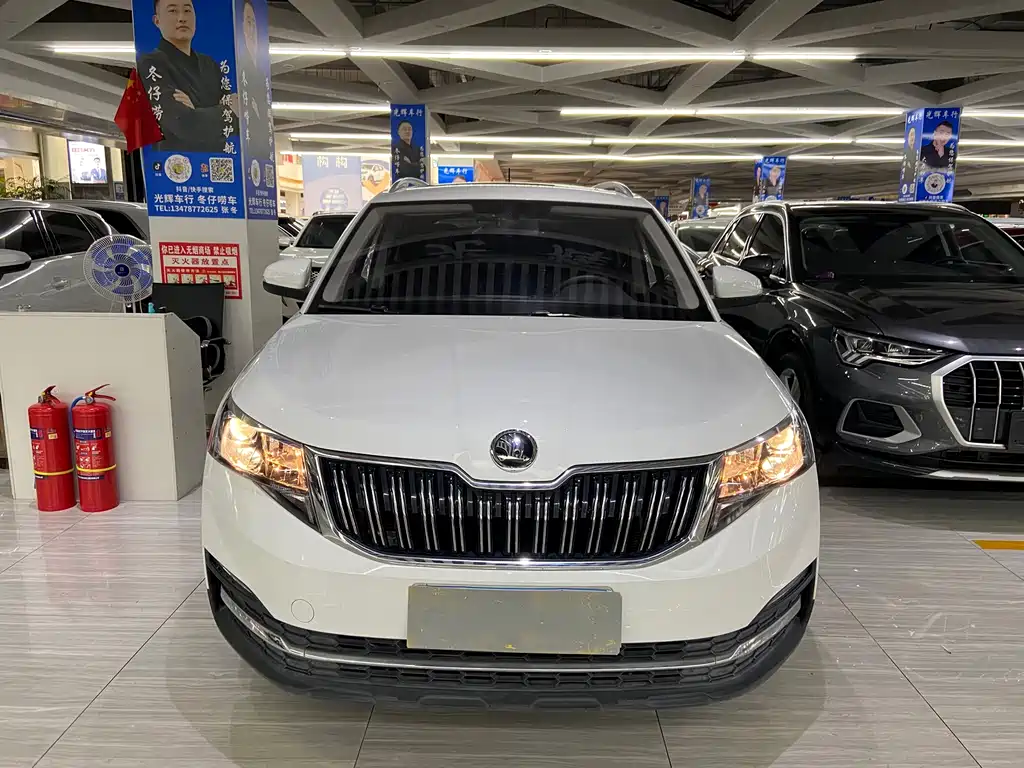 Komic 2023 facelift 1.5L automatic comfort version купить на сайте DeffCars