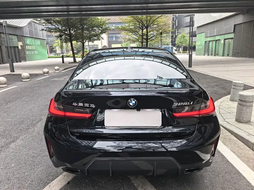 BMW 3 Series 2023 325Li M Sports Night Package купить на сайте DeffCars