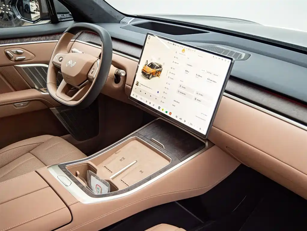 Ledo L90 2025 Pro six-seater version купить на сайте DeffCars