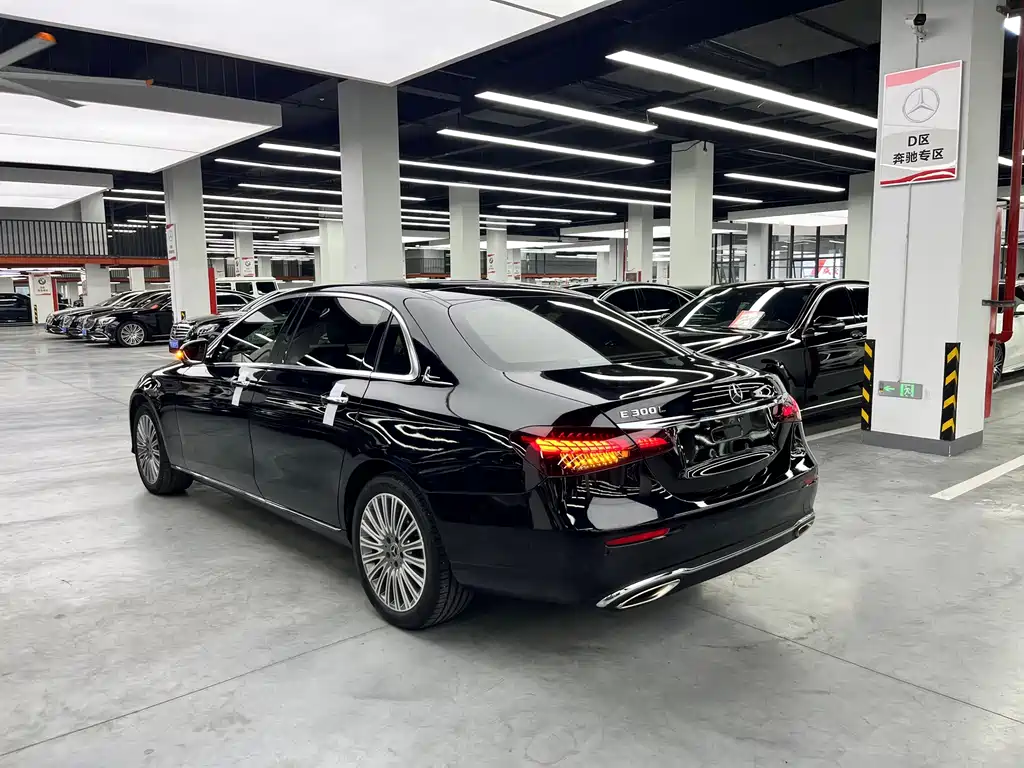 Mercedes-Benz E-Class 2022 E 300 L Fashion купить на сайте DeffCars