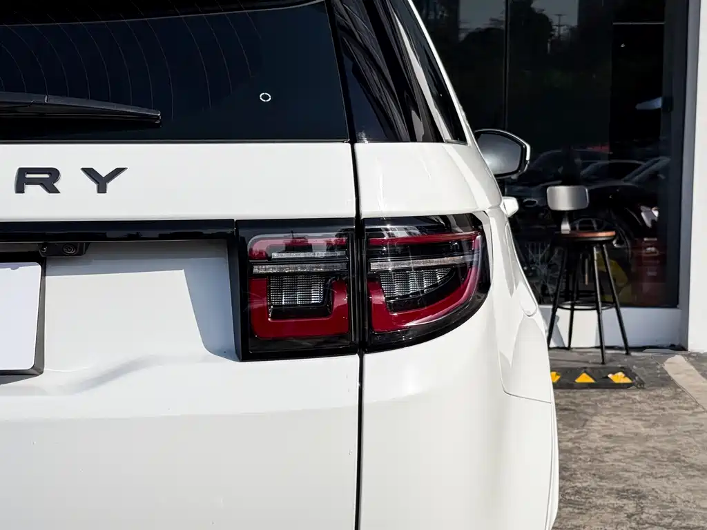 Discovery Sport 2020 249PS R-Dynamic Performance Technology Edition 5-seater купить на сайте DeffCars