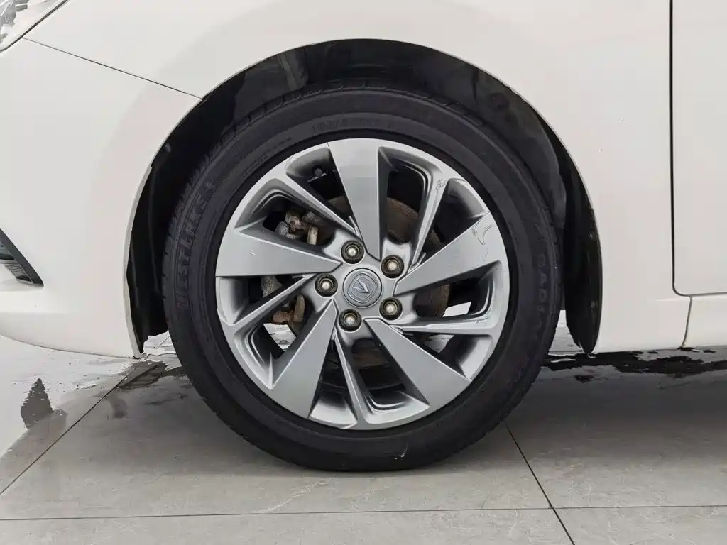 Eado DT 2018 1.6L manual smart model купить на сайте DeffCars