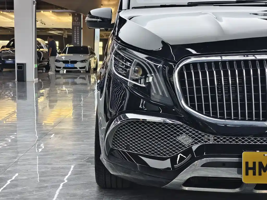 Mercedes-Benz V-Class 2022 V 260 Pilot Edition купить на сайте DeffCars