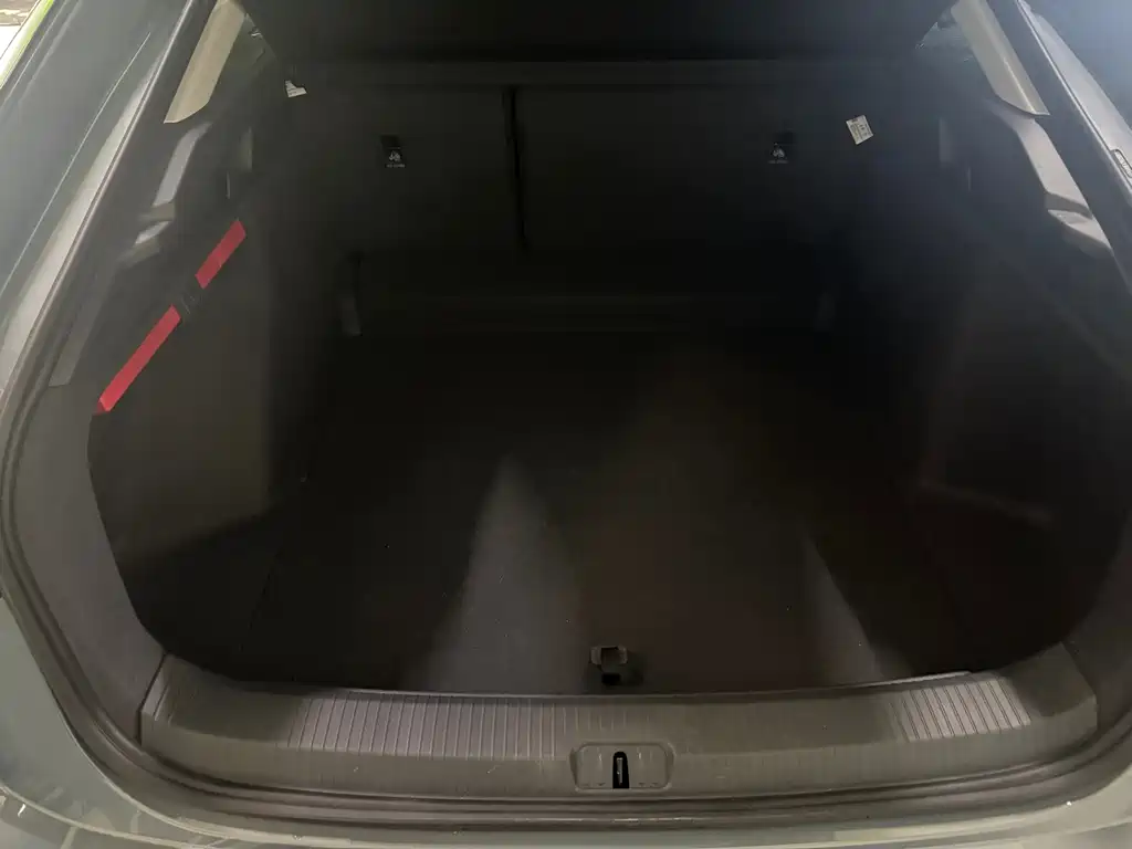 Volkswagen ID.7 VIZZION 2024 AIR купить на сайте DeffCars