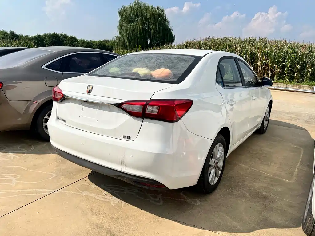 Roewe 360 ​​2015 1.5L automatic luxury version купить на сайте DeffCars