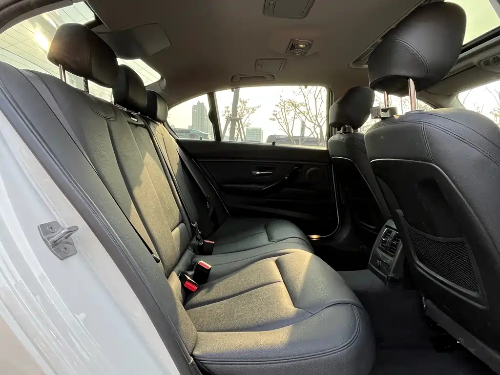 BMW 3 Series 2019 320Li Fashion Model купить на сайте DeffCars