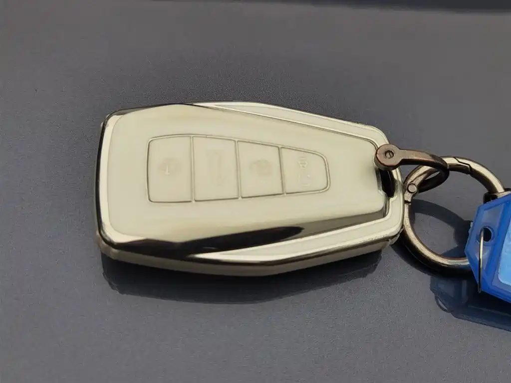 Xingyue L 2024 2.0TD high-power automatic two-wheel drive cloud version купить на сайте DeffCars