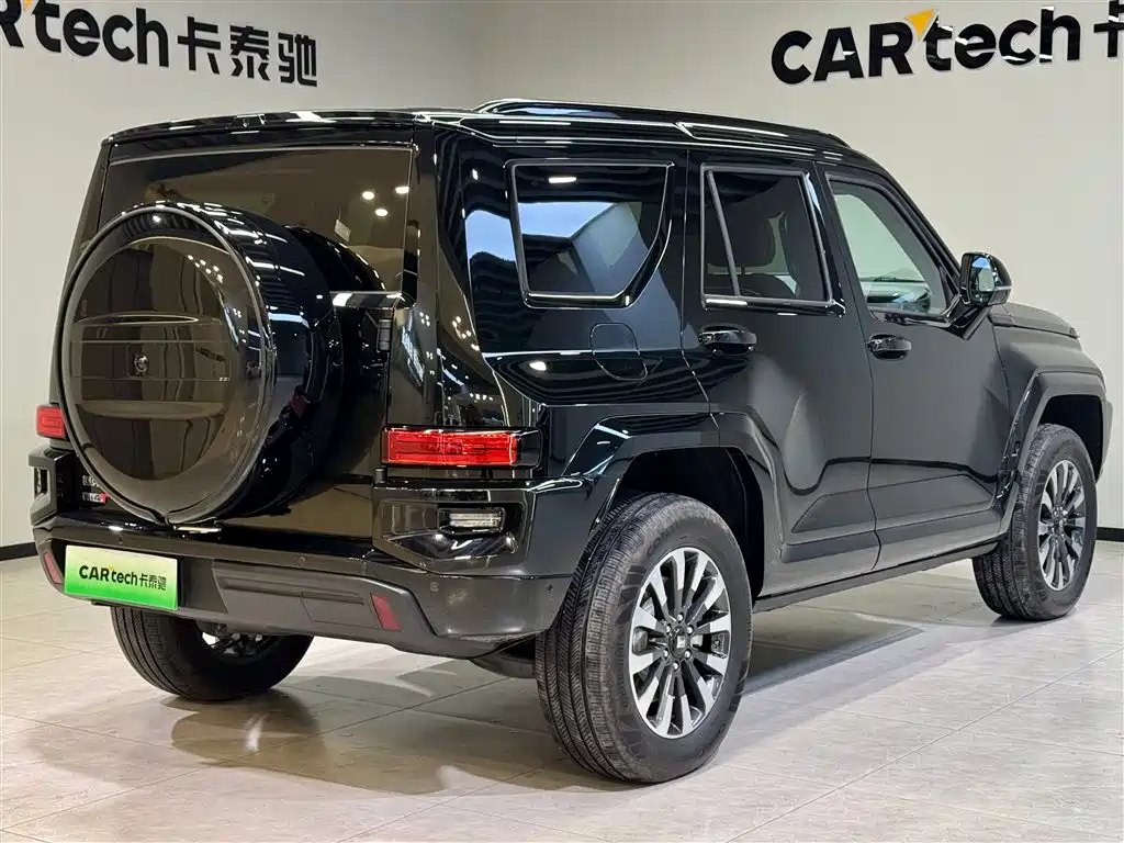 Tank 700 New Energy 2024 Hi4-T Extreme Edition купить на сайте DeffCars