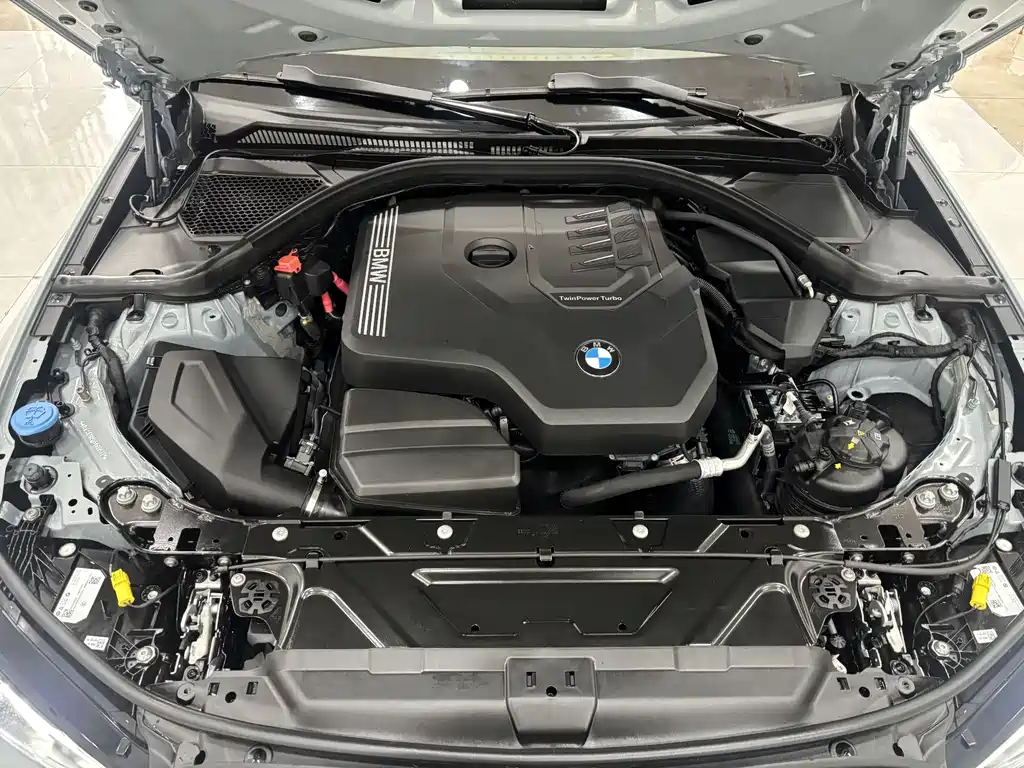 BMW 3 Series 2025 325Li M Sports Package купить на сайте DeffCars