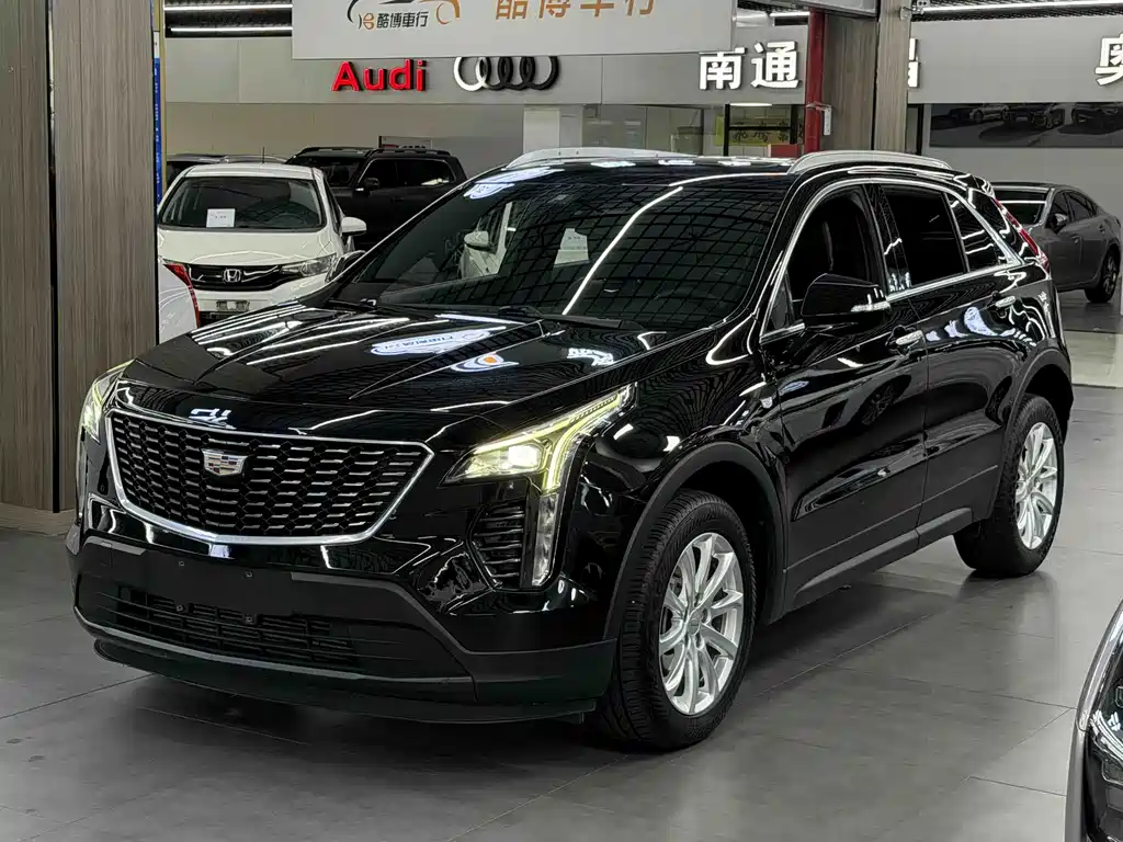 Cadillac XT4 2021 28T two-wheel drive technology купить на сайте DeffCars