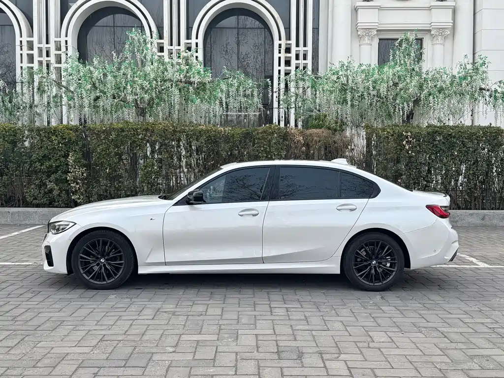 BMW 3 Series 2022 325Li M Sports Night Package купить на сайте DeffCars