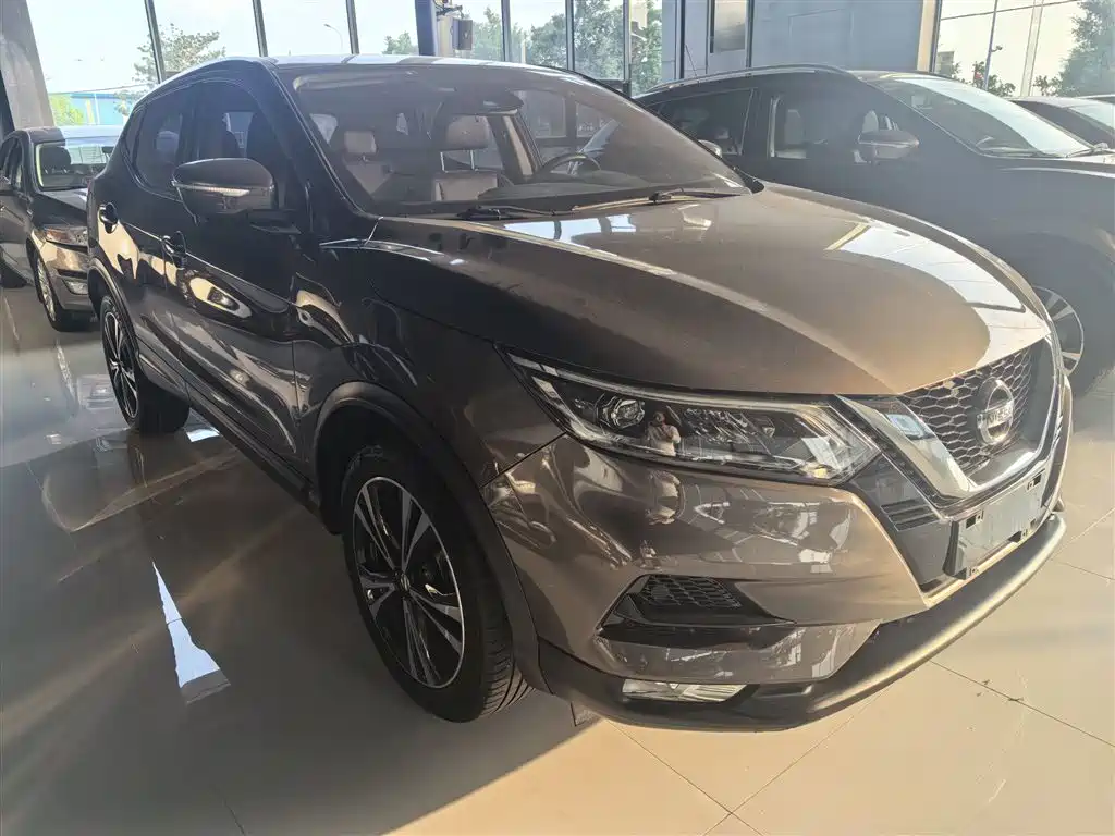 Qashqai 2019 2.0L CVT Deluxe Edition купить на сайте DeffCars