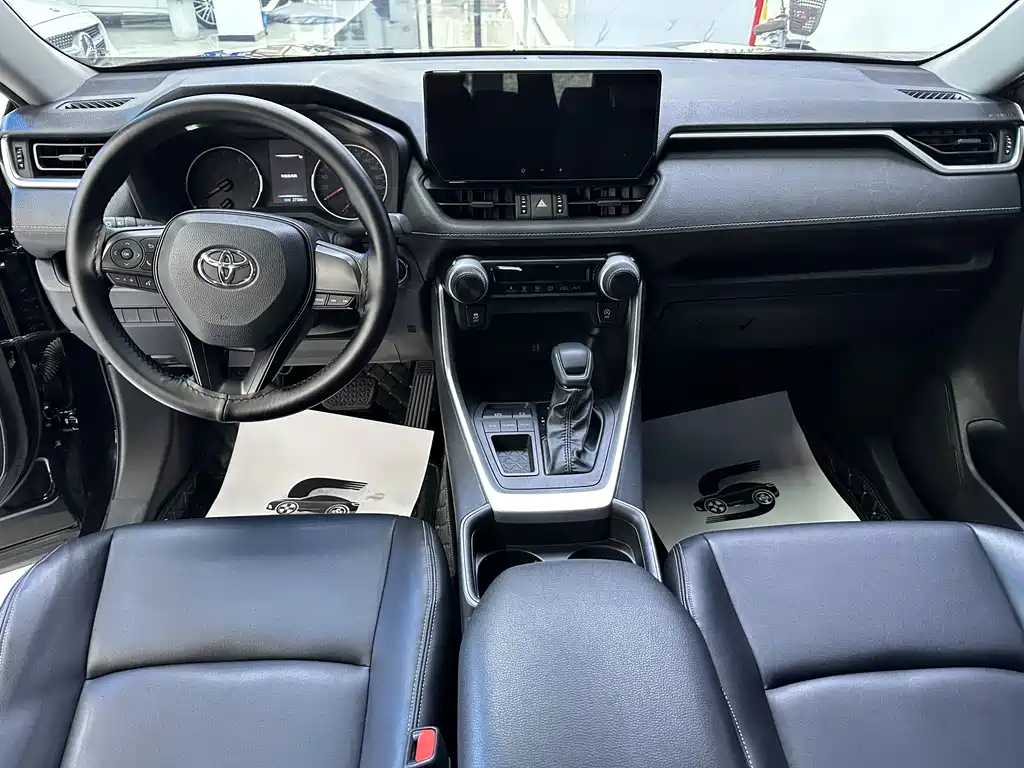 Wilanda 2023 2.0L CVT two-wheel drive leading version купить на сайте DeffCars