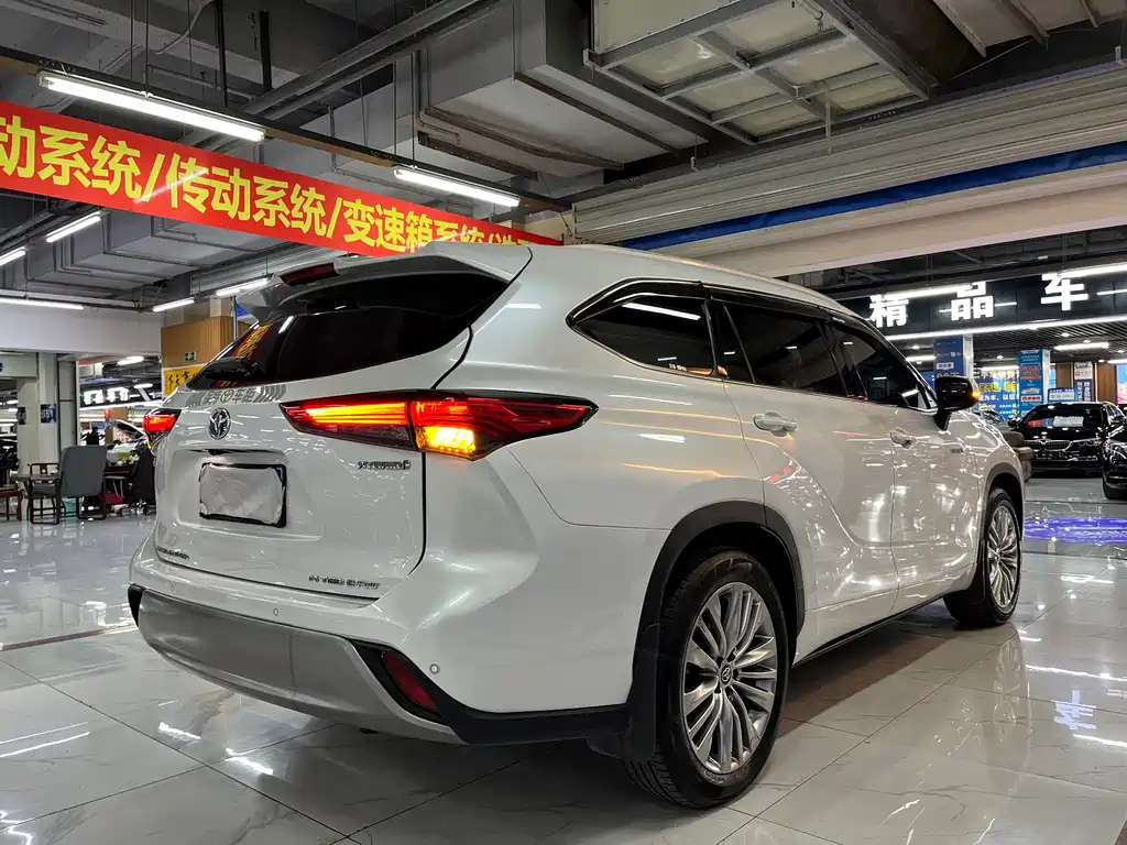 Highlander 2023 2.5L smart electric hybrid dual-engine four-wheel drive extreme version 7 seats купить на сайте DeffCars