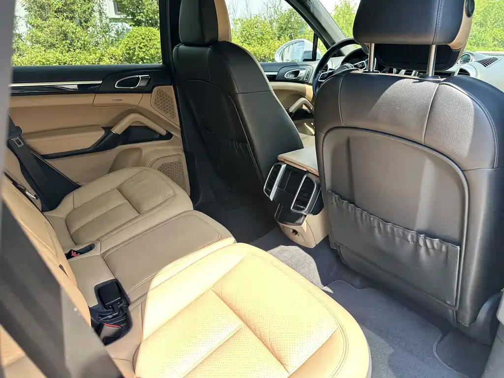 Cayenne 2015 Cayenne 3.0T купить на сайте DeffCars