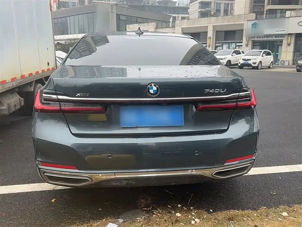 BMW 7 Series 2019 facelift 740Li xDrive executive luxury package купить на сайте DeffCars