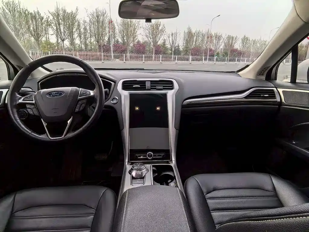 Mondeo 2020 EcoBoost 200 Fashion Model купить на сайте DeffCars