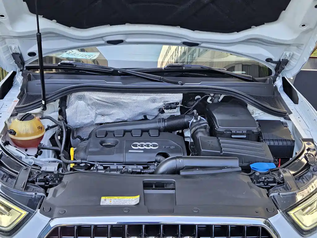 Audi Q3 2015 35 TFSI quattro technology купить на сайте DeffCars