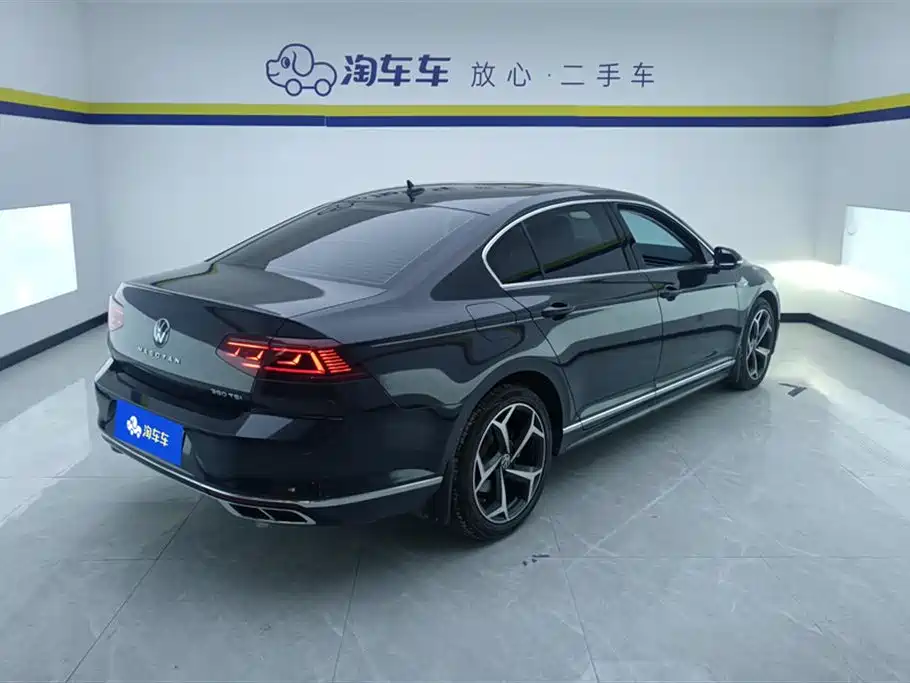 Magotan 2023 2 million commemorative edition 330TSI DSG luxury model купить на сайте DeffCars