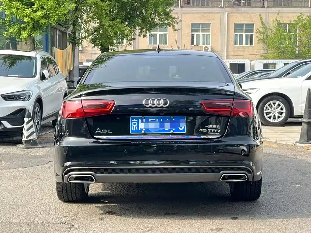 Audi A6L 2018 30th anniversary model 45 TFSI quattro sporty купить на сайте DeffCars
