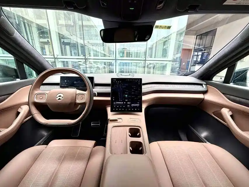 NIO ES8 2023 model 100kWh купить на сайте DeffCars