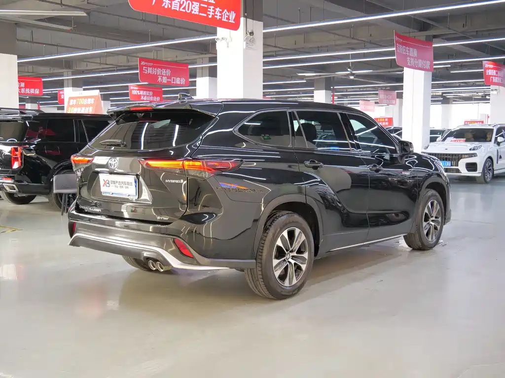 Crown Lufang 2023 2.5L HEV four-wheel drive elite version купить на сайте DeffCars