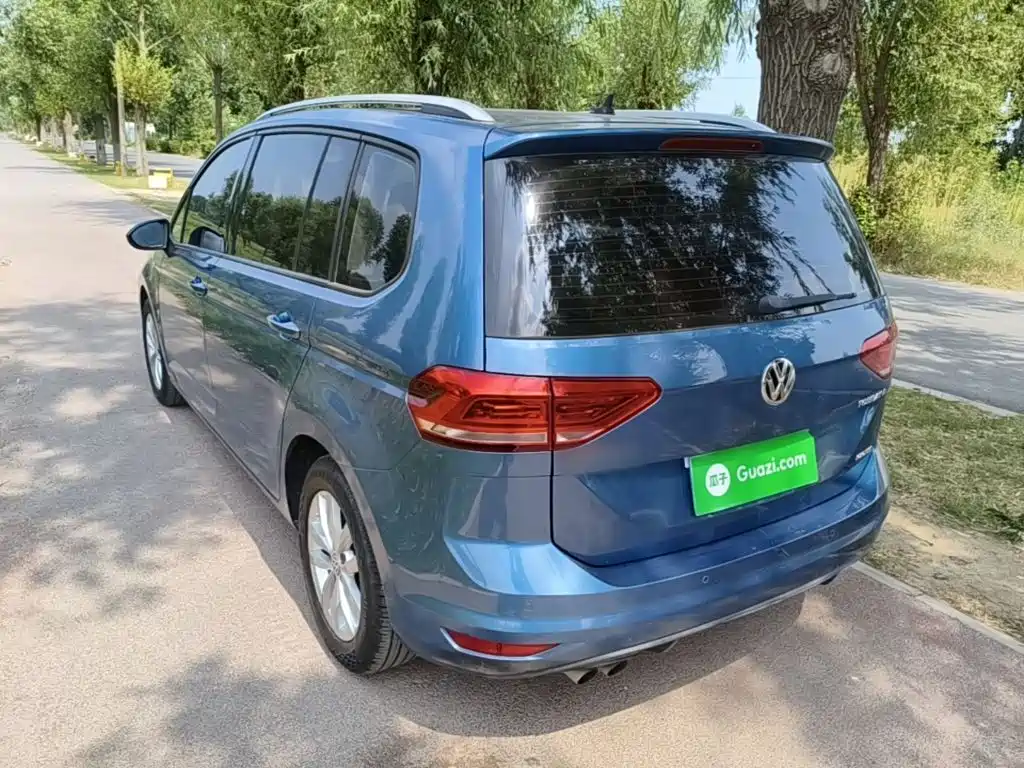 Touran 2018 TouranL 280TSI DSG Comfort Edition 7 Seater Country V купить на сайте DeffCars