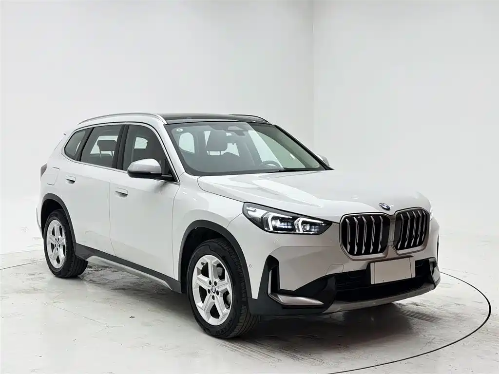 BMW X1 2023 sDrive20Li X Design Package купить на сайте DeffCars