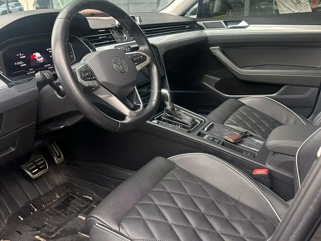 Magotan GTE plug-in hybrid 2022 GTE luxury model купить на сайте DeffCars