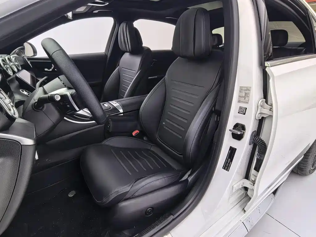 Mercedes-Benz C-Class 2024 facelift C 260 L sports version купить на сайте DeffCars