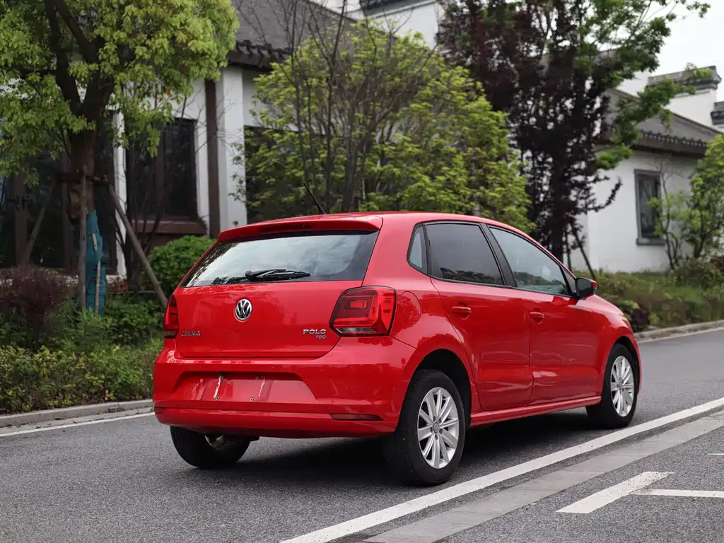 Polo 2018 1.5L automatic safety model купить на сайте DeffCars