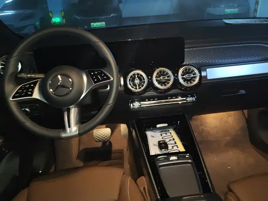Mercedes-Benz GLB 2025 GLB 220 Fashion Model купить на сайте DeffCars