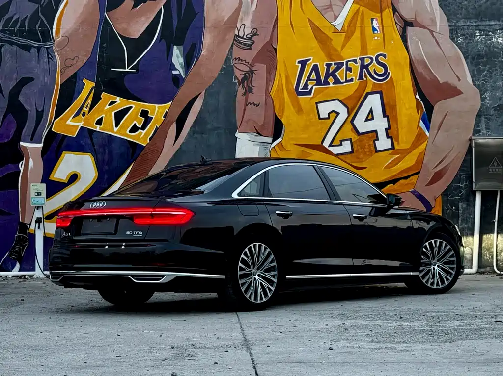 Audi A8 2019 facelift Plus A8L 50 TFSI quattro luxury model купить на сайте DeffCars